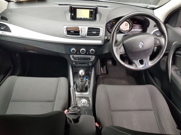 MEGANE TOM TOM... NCT TODAY .. LOW KMS 374413570