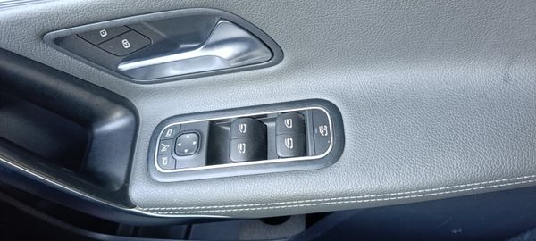 2020 Mercedes-Benz A-Class Automatic 374434698