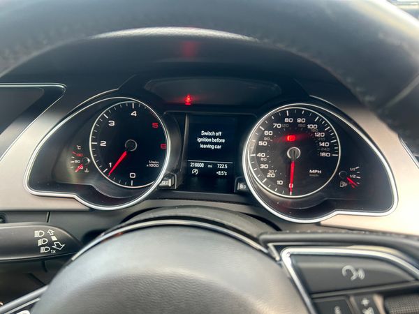 Audi A5 SE 2.0 TDI 374437886