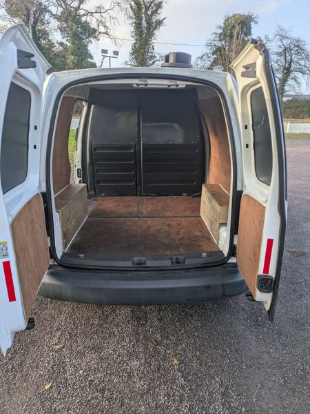 Volkswagen Caddy 2013 EXCELLENT CONDITION 374458827