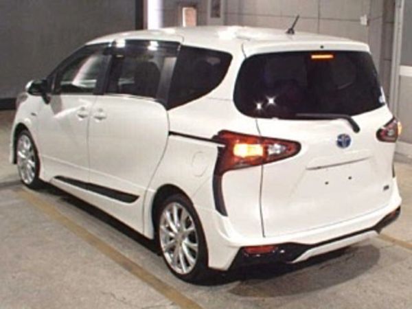 Sienta Hybrid 7Seat, Deposit to secure, Refundable 374459793