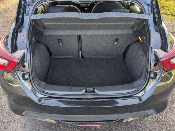 Nissan Micra 2018 374450107