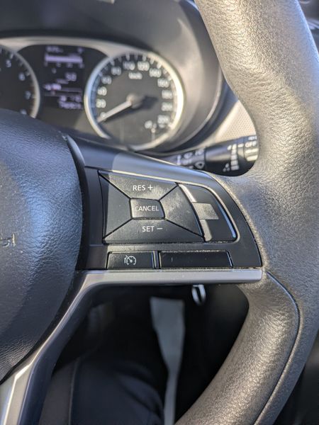 Nissan Micra 2018 374450335