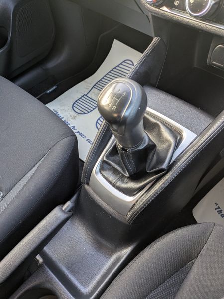 Nissan Micra 2018 374450336