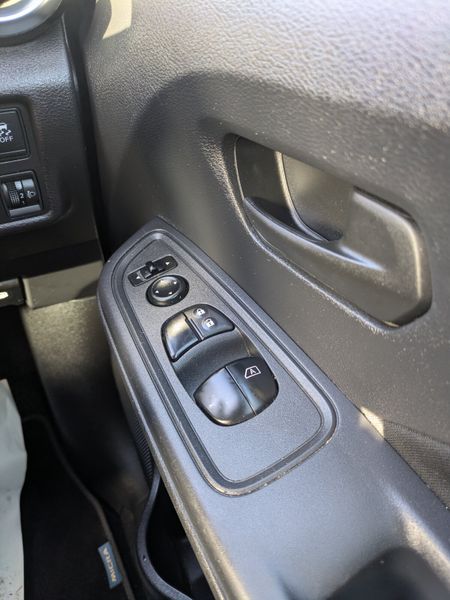 Nissan Micra 2018 374450385