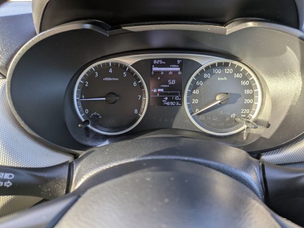 Nissan Micra 2018 374450392