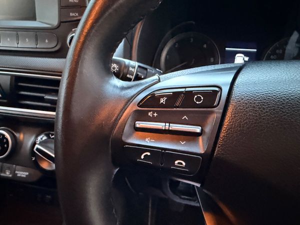 Hyundai KONA 2019 Low KM 2 Seat 374467926