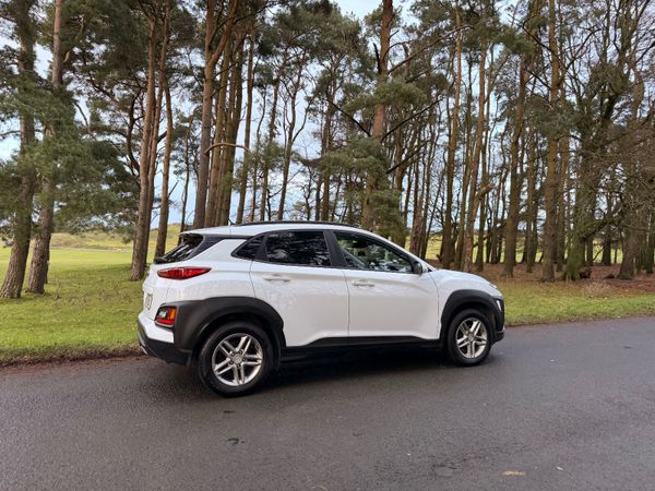 Hyundai KONA 2019 Low KM 2 Seat 374467920