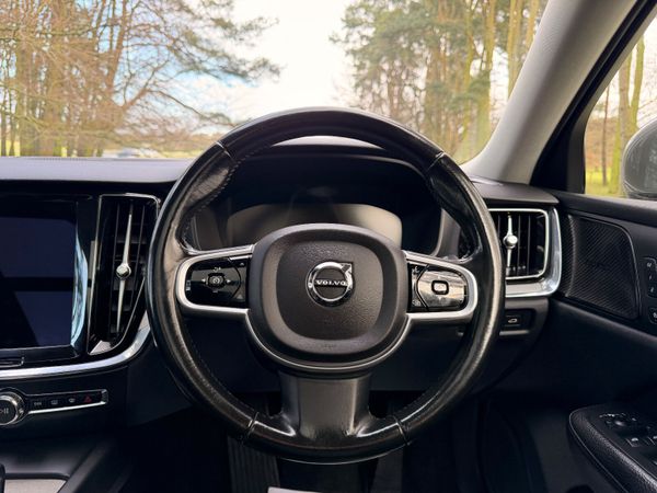 Volvo V60 2021 AWD Cross Country 374468977