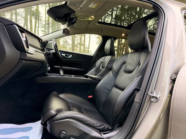 Volvo V60 2021 AWD Cross Country 374469006