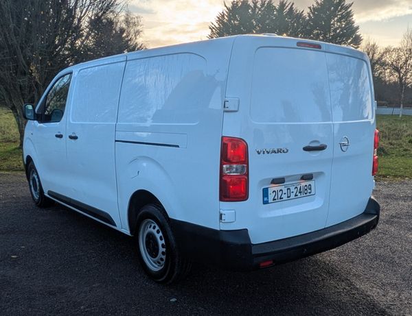 Opel Vivaro LOW KMS/ INC VAT/ NEW DOE 11/26 374462304