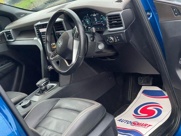 Deposit taken*****232 Vw Amarok 240bhp 374475073