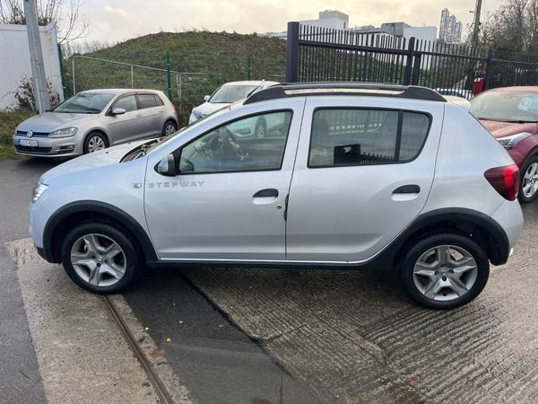 Dacia Sandero Stepway 2017, 1.5 DCI LOW KMS 374498665