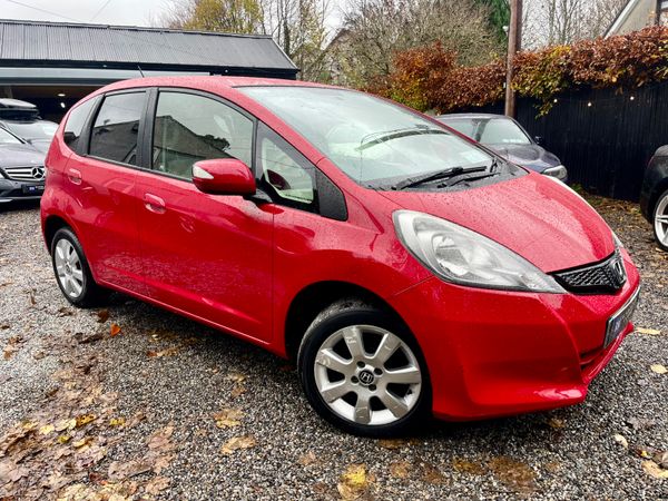 131 Honda  Fit 1.3 Auto 374490857