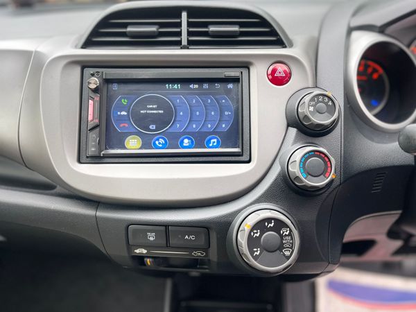 131 Honda  Fit 1.3 Auto 374490867