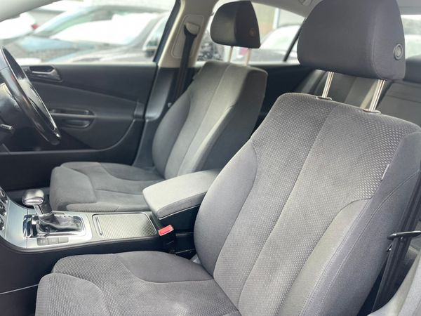 VW Passat 1.6 FSI • Auto • NCT 02/26 • Tax 03/25 374491930