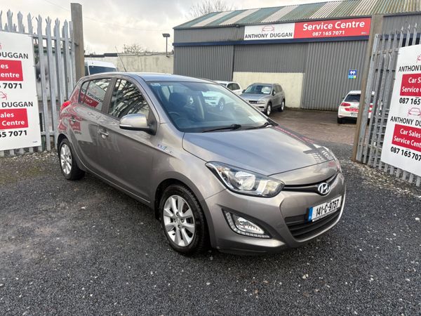 2014 Hyundai i20 premium 1.4crdi 374508407