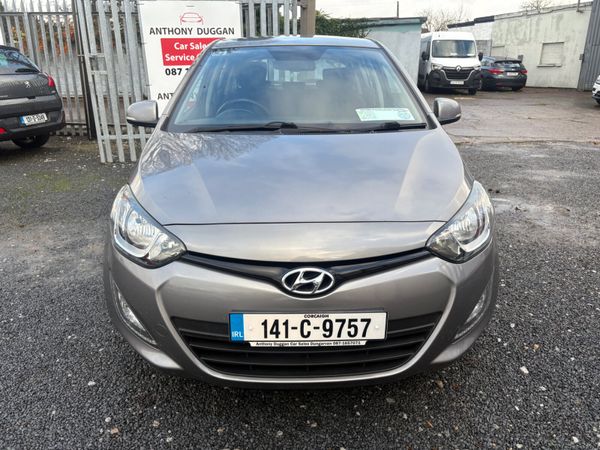 2014 Hyundai i20 premium 1.4crdi 374508430