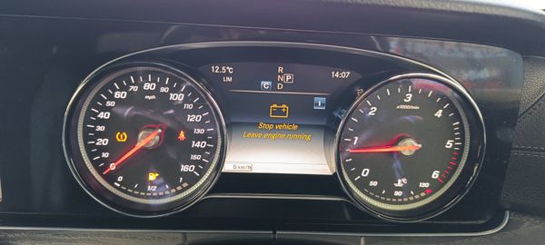 2018Mercedes-Benz E-Class Automatic 374508836
