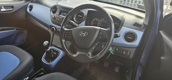 Hyundai i10 2017  (Irish car) Manual 374503077