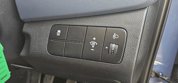 Hyundai i10 2017  (Irish car) Manual 374503084