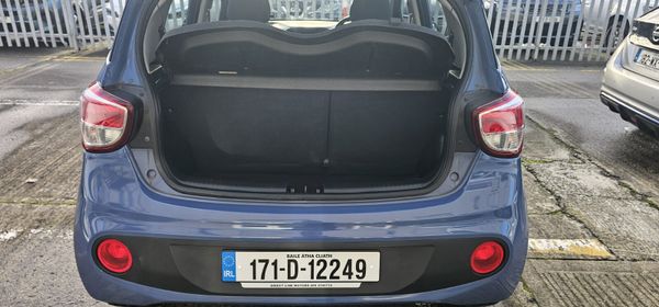 Hyundai i10 2017  (Irish car) Manual 374503088