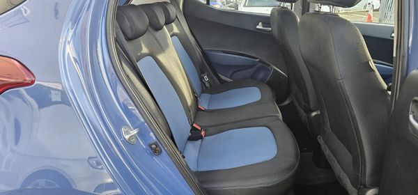 Hyundai i10 2017  (Irish car) Manual 374503083