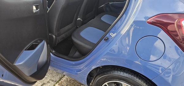 Hyundai i10 2017  (Irish car) Manual 374503094