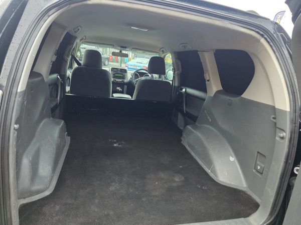 Toyota Land Cruiser 2012 374518271