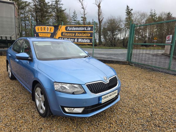 Skoda Octavia 2014 374518989