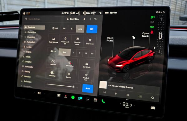 // Deposit Taken // 374525904