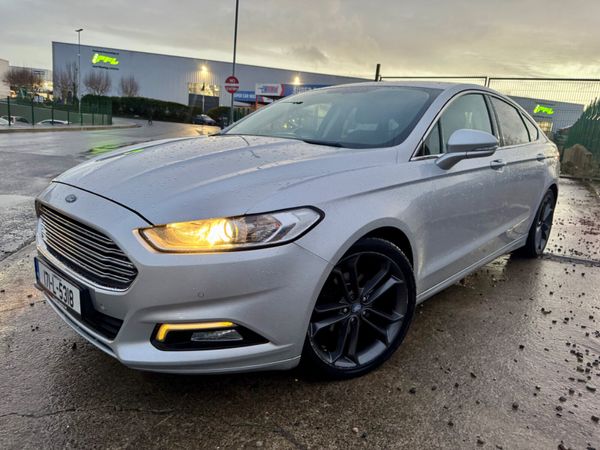 Ford Mondeo 2017 374526737