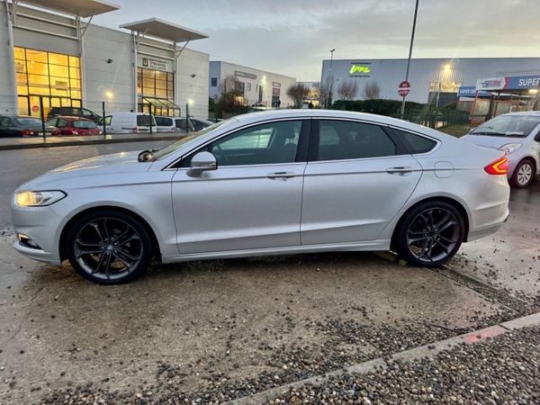 Ford Mondeo 2017 374526739