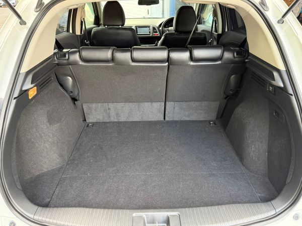 2016 Honda vezel 1.5 hybrid, Auto ,only 54k Miles 374527430