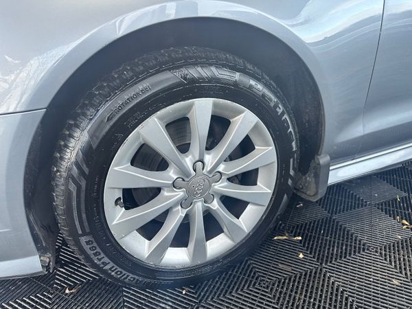 Audi A6 2017 374528914