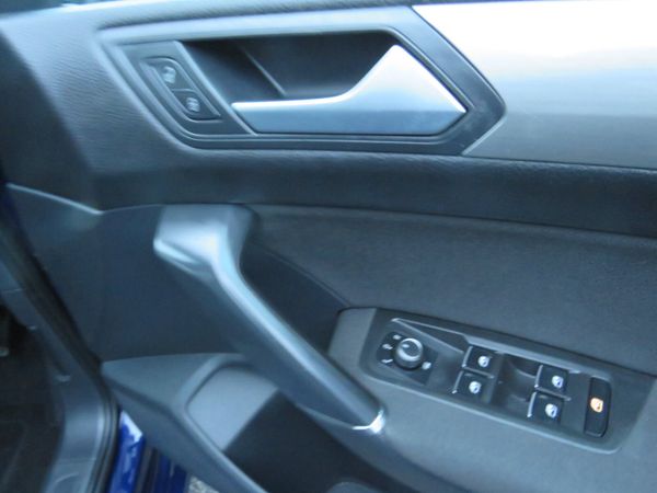 Volkswagen Touran 2017 7 SEATER DIESEL NCT 27 374539500