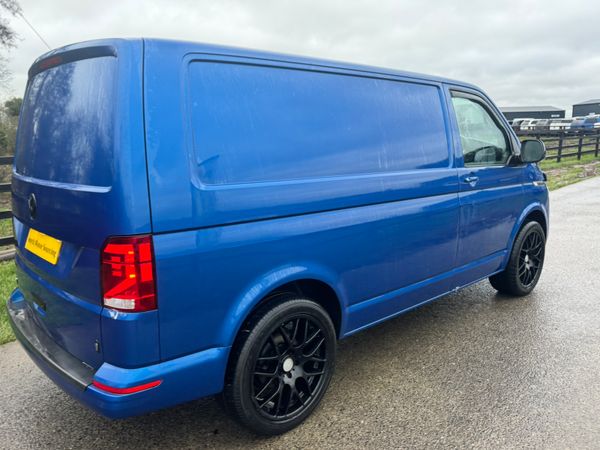 211 Vw Transporter Highline RAVENNA Blue**** 374531206
