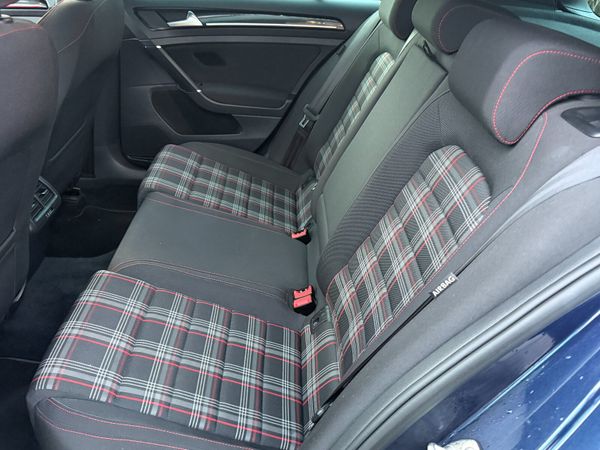 Vw Golf GTI 374533147