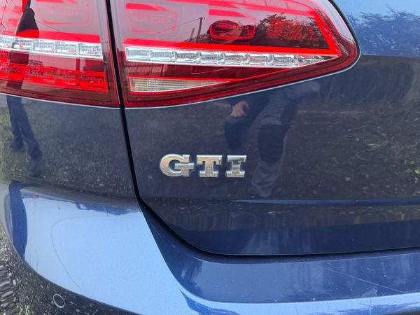 Vw Golf GTI 374533149