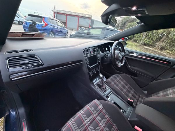 Vw Golf GTI 374533143