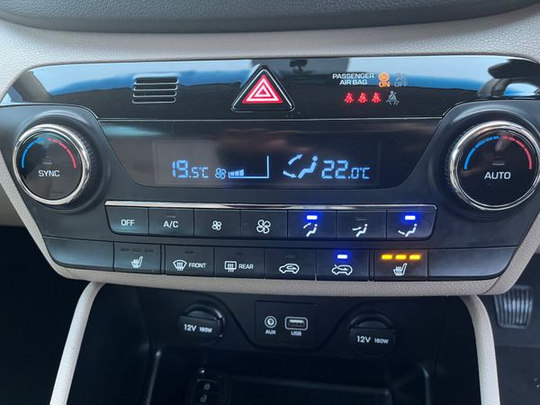 Hyundai Tucson 1.7 D Executive SE 374547456