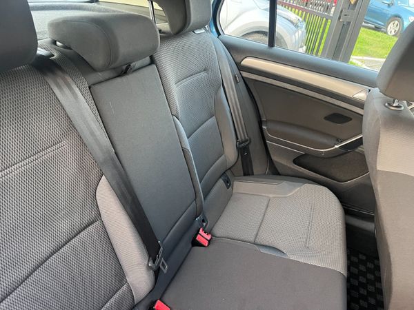 Volkswagen Golf 2015, 1.2 TSI 5 DR AUTO LOW KMS 374564139