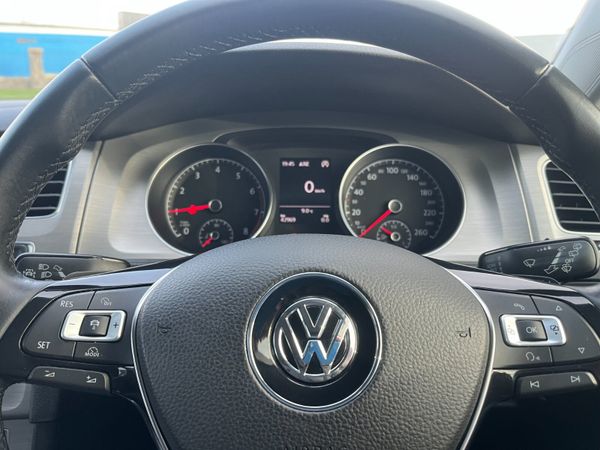 Volkswagen Golf 2015, 1.2 TSI 5 DR AUTO LOW KMS 374564151