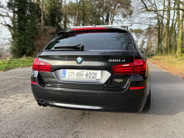 2017 BMW 5-Series 520D estate automatic 374571163