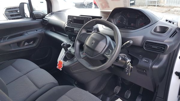 Peugeot Partner 201D HI SPECK MINT VAN VAT INVOICE 374588843