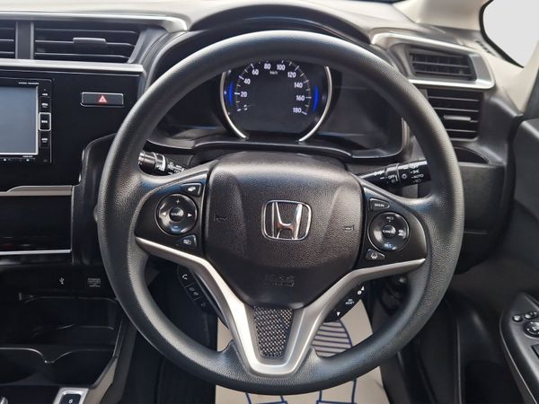 2019 HONDA FIT 1.5 HYBRID AUTOMATIC 374596368