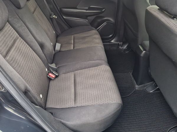 2019 HONDA FIT 1.5 HYBRID AUTOMATIC 374596361