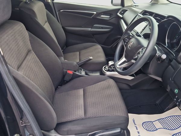 2019 HONDA FIT 1.5 HYBRID AUTOMATIC 374596362