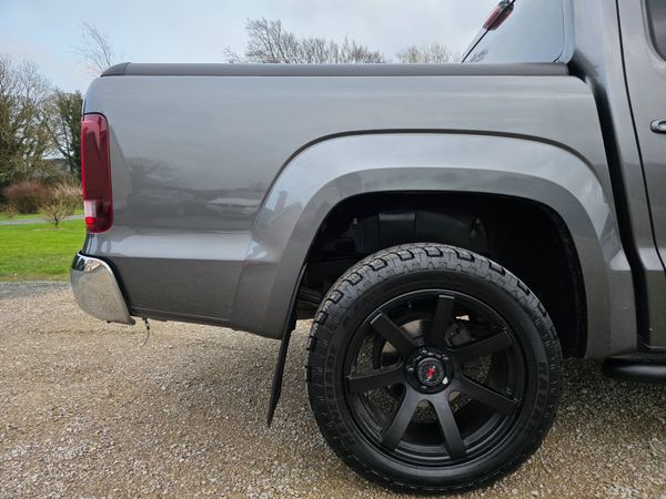 Volkswagen Amarok 2018 V6 TDI 374608205