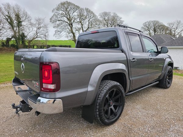 Volkswagen Amarok 2018 V6 TDI 374608211
